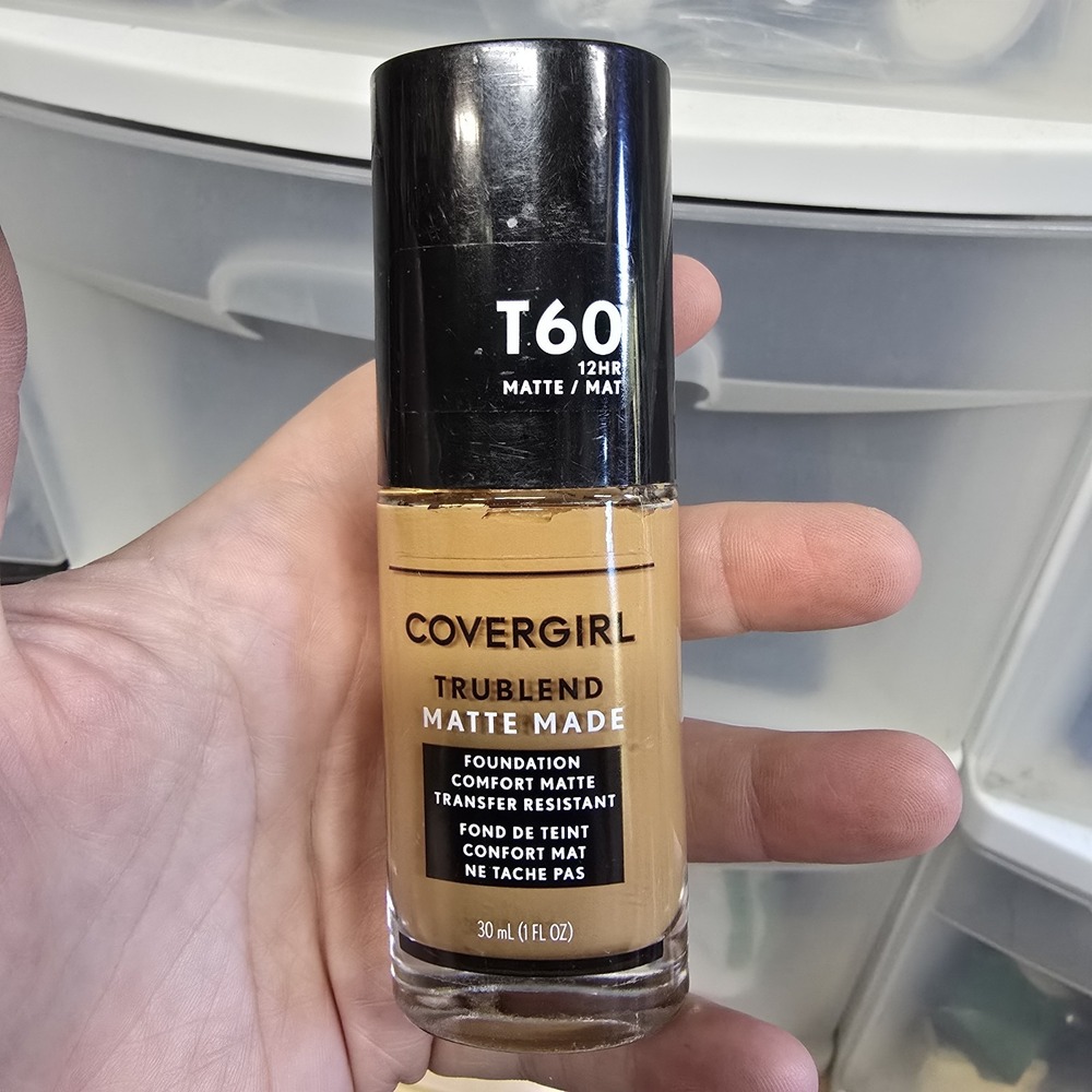Covergirl Trublend Matte Made Liquid Foundation Glass Bottle T15 Golden Honey